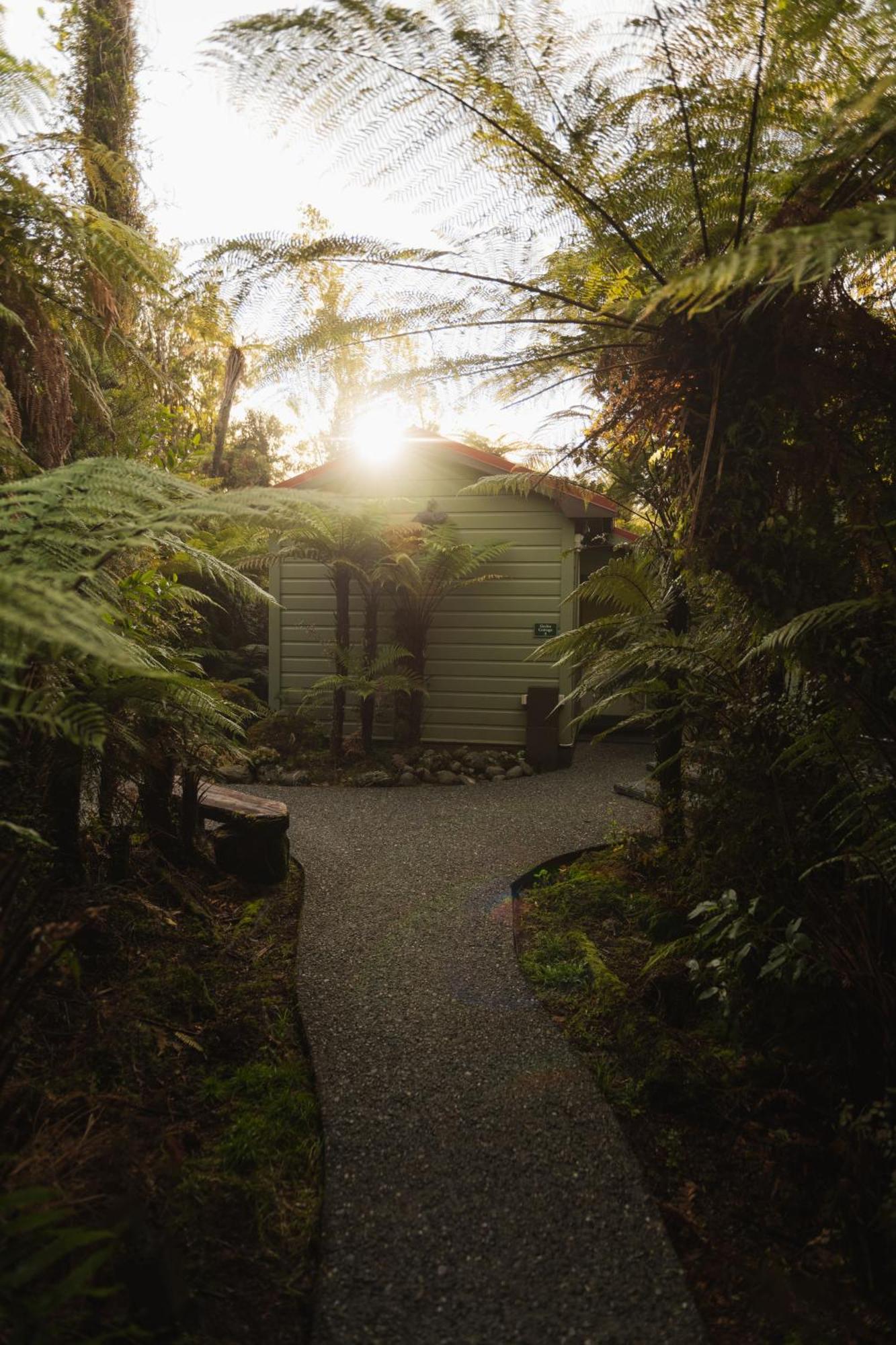 Rainforest Retreat Resort 4*