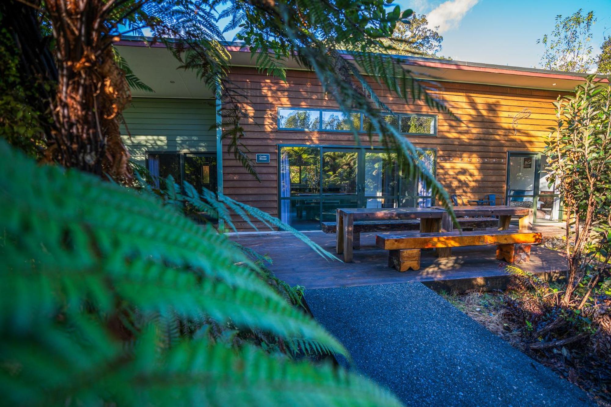 Rainforest Retreat 4*